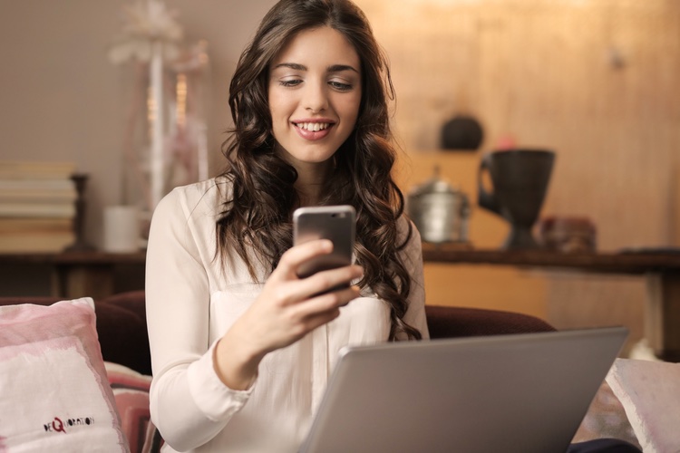 32% of German consumers buy beauty online