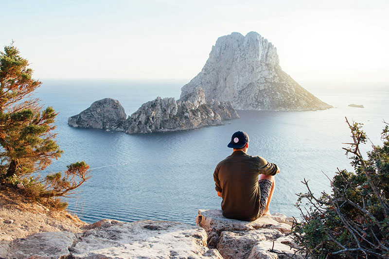 4 ways personal care brands can help men embrace sustainability