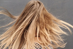 5 beauty brands of 2020 putting skin care into hair care 
