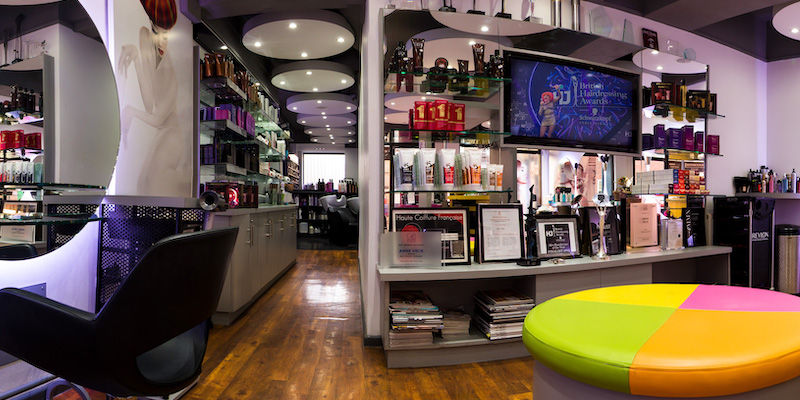 Sustainable salons: The eco-friendly hair stylists working towards a green future