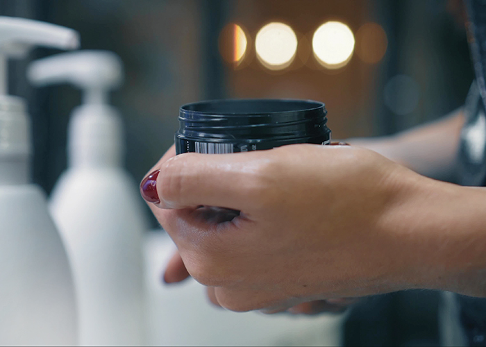 A modern twist: The latest packaging trends for bottles and jars