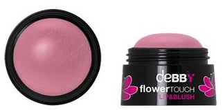 A trendy solution for Deborah’s all-in-one lip and cheek tint