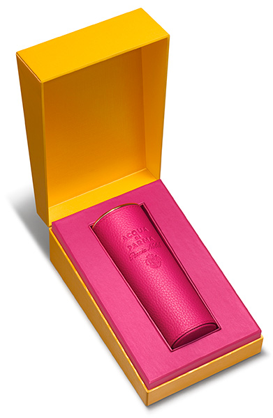 Acqua di Parma creates a purse spray for Peonia Nobile fragrance