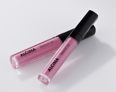 Alcina uses a Corpack Lipgloss Component