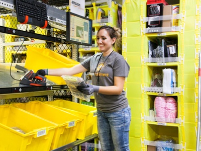 Amazon expands with new US fulfilment centre