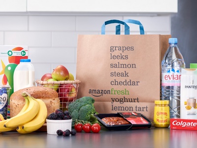 Amazon moves into bricks and mortar stores