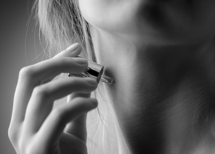 Aptar brings new gesture to first fragrance for cancer sufferers 