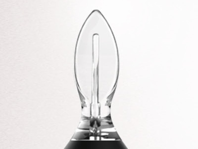 Aptar unveils YSL Touche Éclat-style fragrance pen 