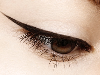 Arbonne recalls eyeliner over bacterial contamination
