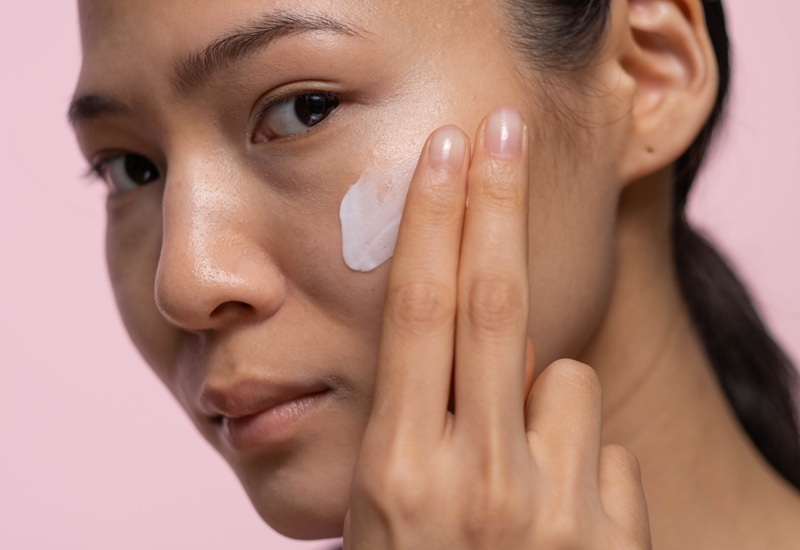 75% are more likely to buy from new beauty brands after sampling
