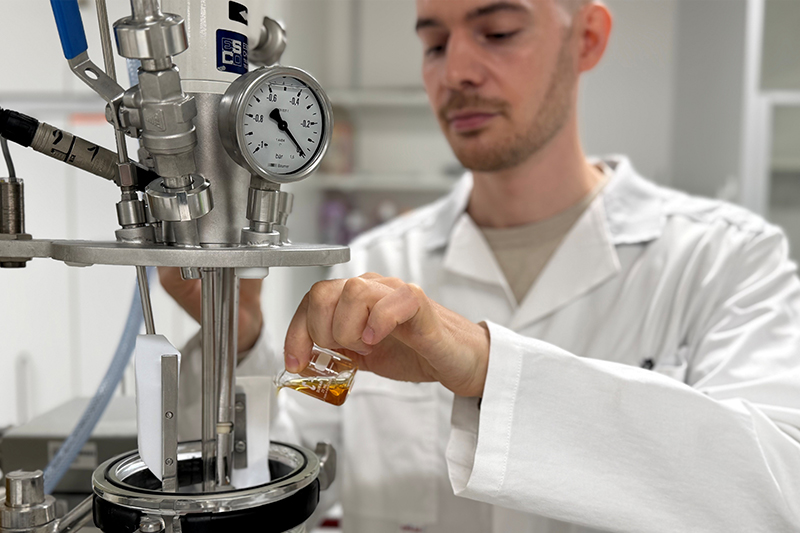 Development of palm oil-free formulation at the Mibelle Group Lab (© Mibelle Group, 2025)