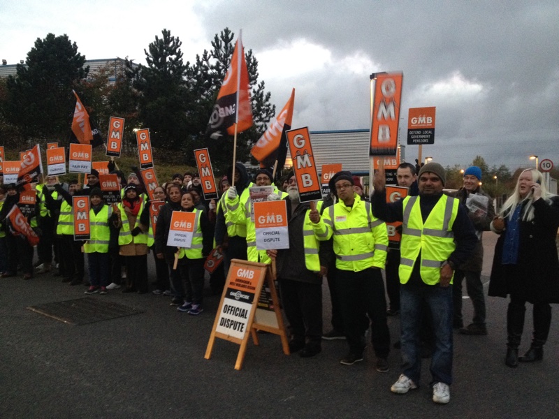 GMB union members were out in force at 5am in the morning