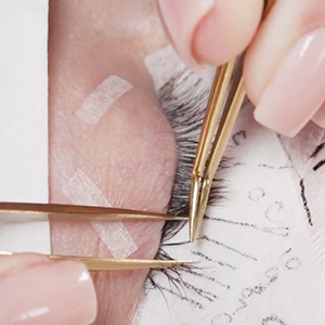 Dispelling common lash myths: Damage, Discomfort and Durability