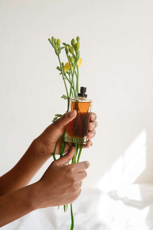 Givaudan acquires US fragrance ingredients company Ungerer
