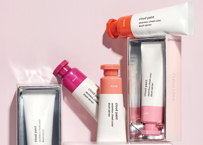 Here's What Glossier's Employees Are Bringing