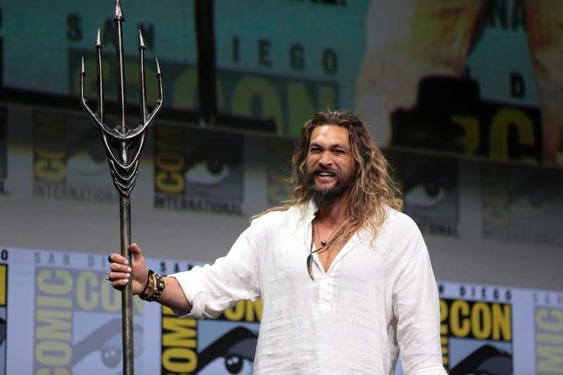 Jason Momoa promoting Aquaman at Comic Con International (Image: via Gage Skidmore)