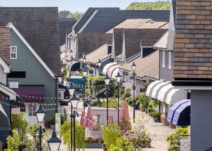 Calls to close Bicester Village over social distancing concerns