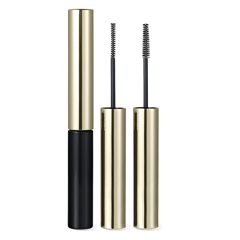 Raising the brow game with precision applicators
