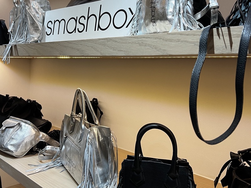 The Smashbox x Ilka collection comprises four limited edition handbags