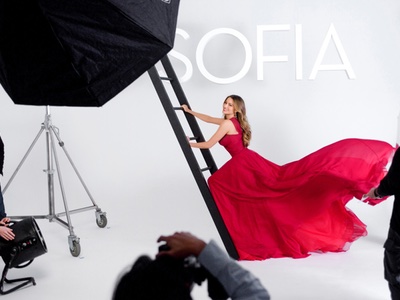 Avon announces partnership with Sofia Vergara
