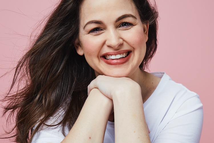 Avon Cosmetics announces social influencer as new Representative Ambassador
