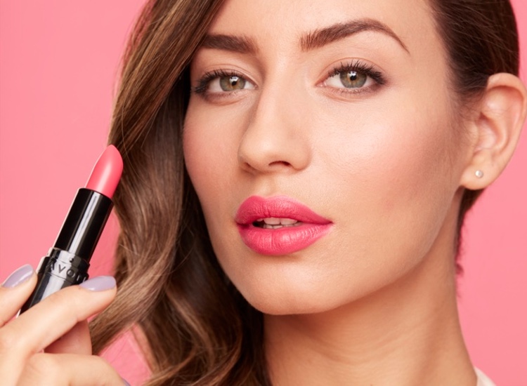 Avon to axe 100 jobs and sell New York office
