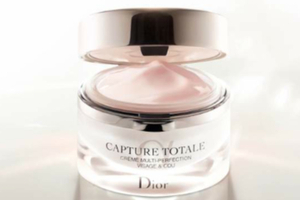 Axilone captures Dior