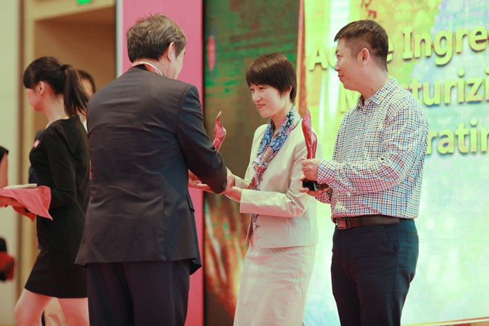 Azelis wins innovation award at PCHi for the third year in a row
