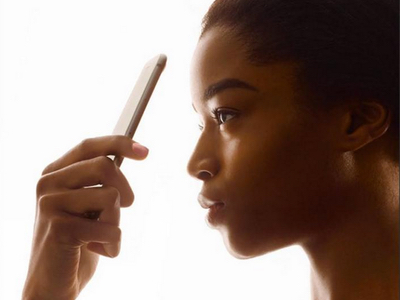 bareMinerals debuts new 'game-changer' app