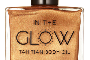 Barry M launches In The Glow Tahitian body oil