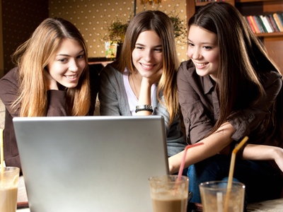 Beauty blogging takes off in Russia 