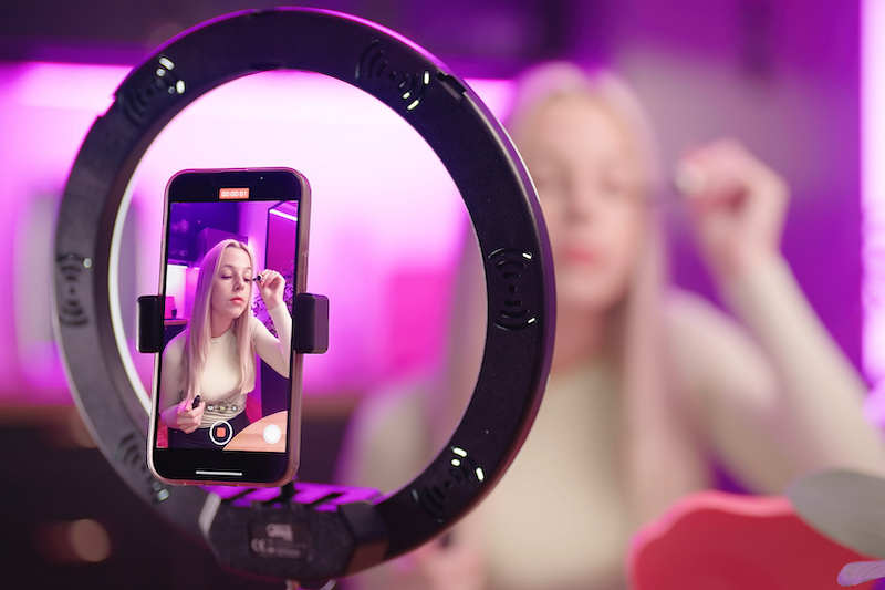 Beauty influencer collaborations: How to avoid legal headaches