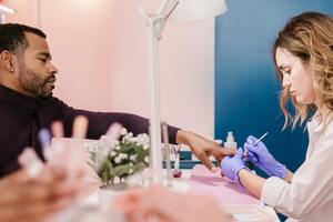 Beauty’s post-pandemic recovery thrown into disarray 