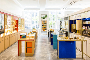 Bidding war for Saks Fifth Avenue owner takes off 