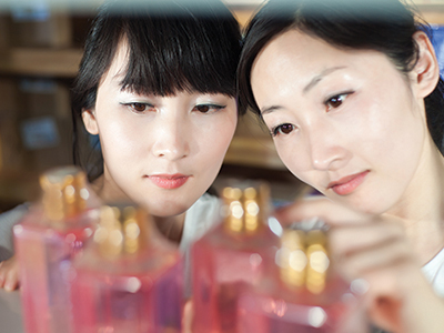 Big brands pile pressure on local personal care leaders in China