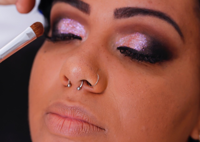 Bioglitter creator warns consumers over glitter greenwashing

