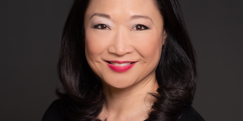 Bobbi Brown Cosmetics hires Lahnie Strange as Senior Vice President, Global General Manager