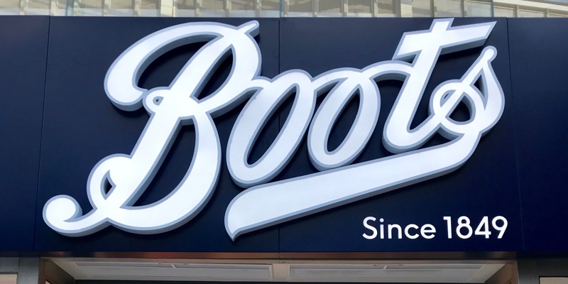 Boots owner extracts £4bn dividend despite slashing jobs 