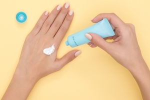 Botanical extract could rival leading anti-ageing skin care ingredient 