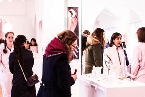 Bricks-and-mortar wins over online with French beauty consumers