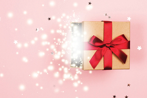 Bright and 'brand-free' designs lead beauty secondary packaging trends