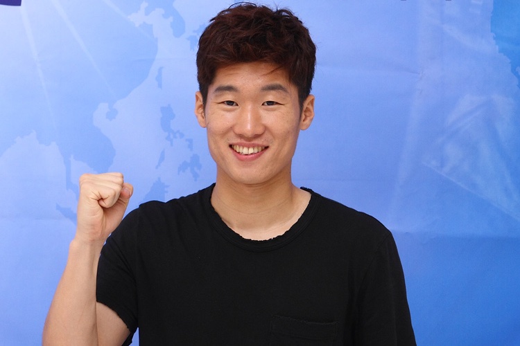 Bulldog scores sponsorship with South Korean ex-footballer Park Ji-sung 