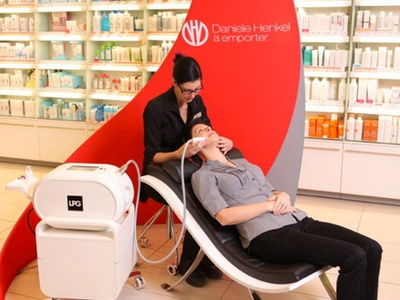 Canadian Uniprix pharmacies install anti-ageing kiosks