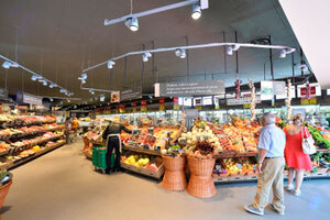 Carrefour to buy Billa Romania in multi-million euro deal