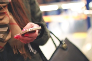 Carrefour trials Wa! mobile payment app
