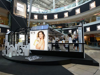 Chanel pops up in Paris