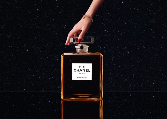 Chanel targeted over $825 advent calendar ‘scam’
