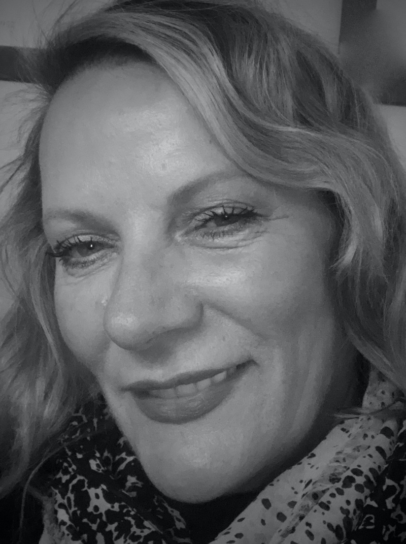 Co-founder of SAS fragrance distributor joins Phoenix Beauty as CEO