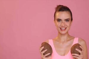 Coco & Eve to donate 20% of profits to breast cancer charity
