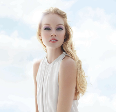 Colour cosmetics – come back brighter